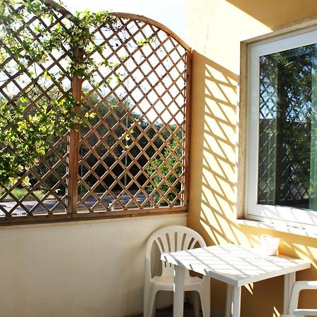 La Smeralda - Boutique Rooms And Breakfast Golfo Aranci Bagian luar foto
