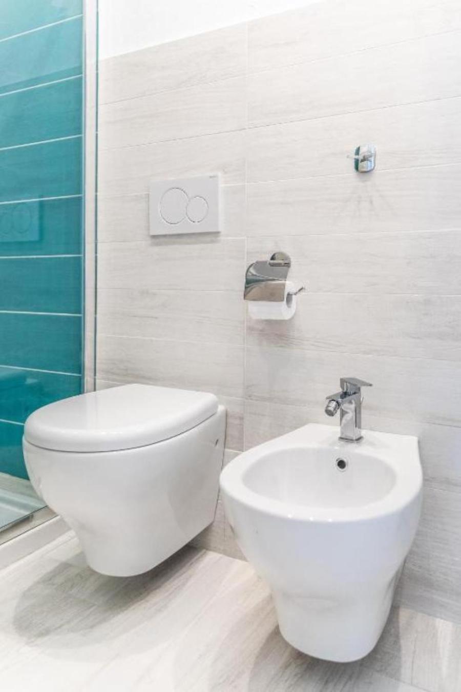 La Smeralda - Boutique Rooms And Breakfast Golfo Aranci Bagian luar foto